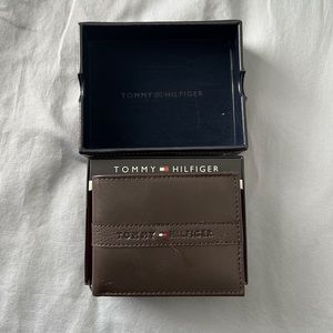 Tommy Hilfiger Brown Leather Wallet for men